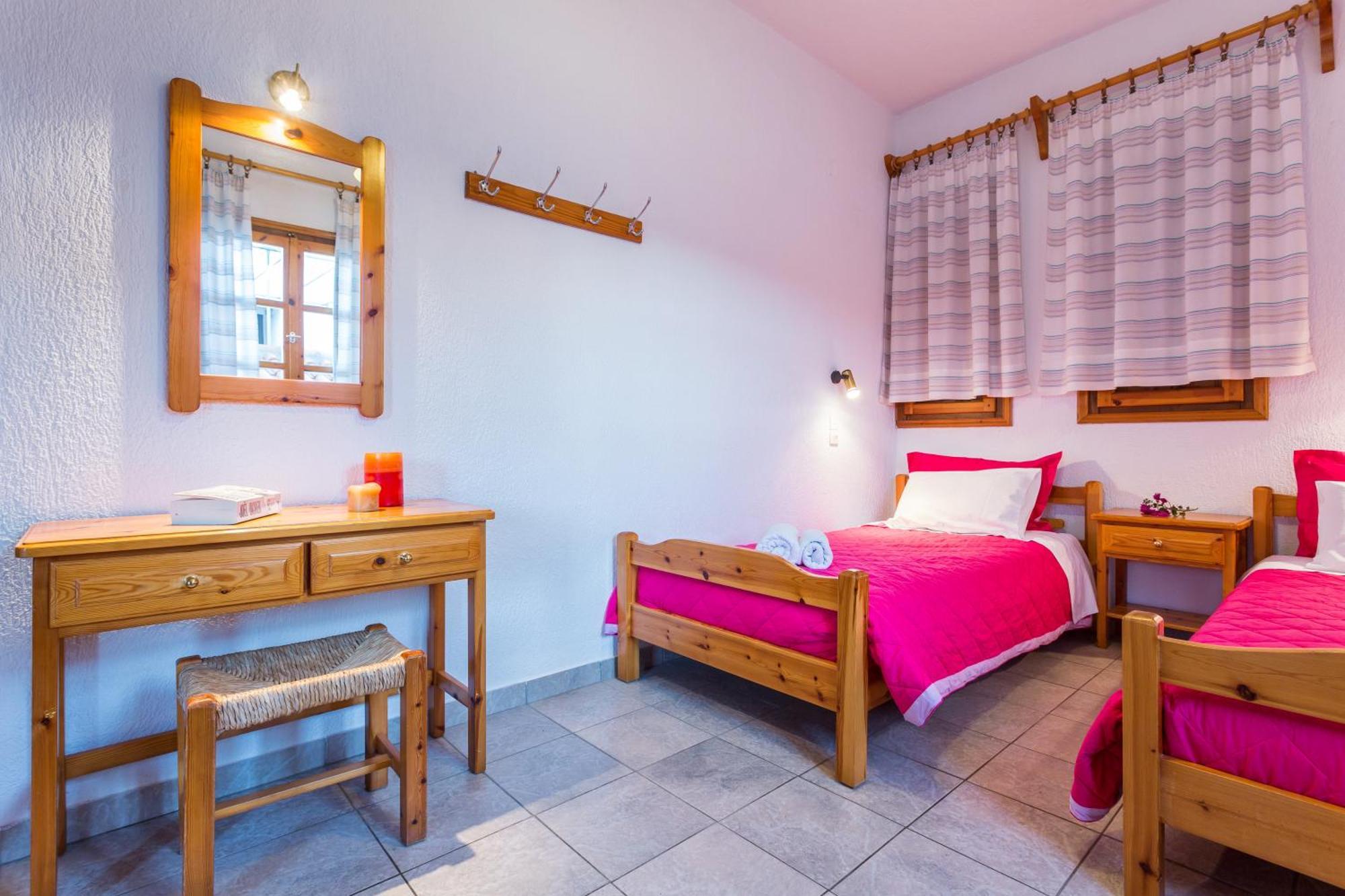Nikolaos Studios Apartments Skopelos Exterior foto