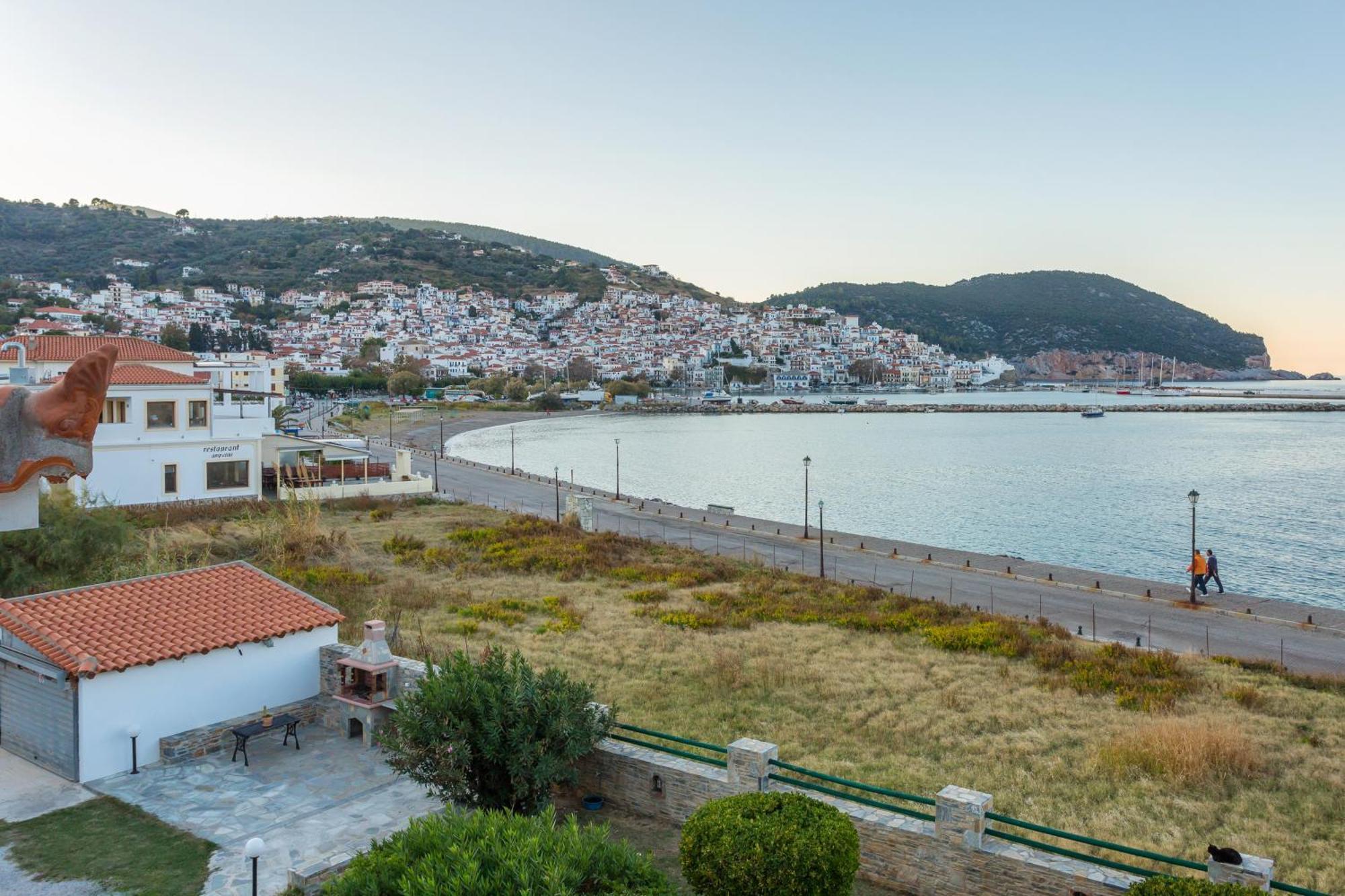 Nikolaos Studios Apartments Skopelos Exterior foto