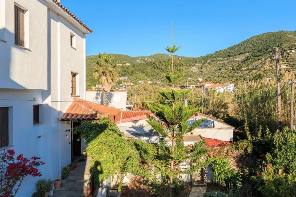 Nikolaos Studios Apartments Skopelos Exterior foto