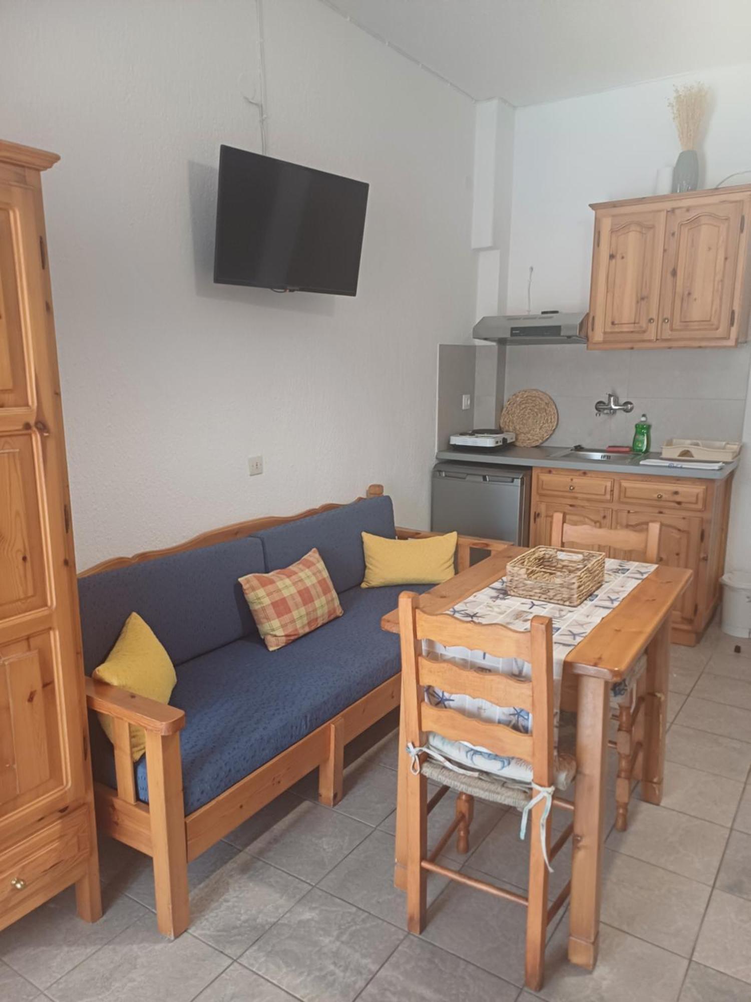 Nikolaos Studios Apartments Skopelos Exterior foto